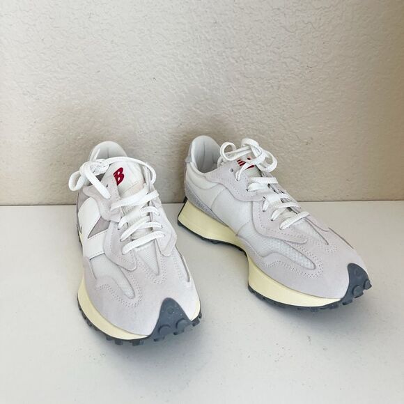 New Balance 327 retro sneaker in sea salt rain cloud M 9/W 10.5 - Picture 16 of 16